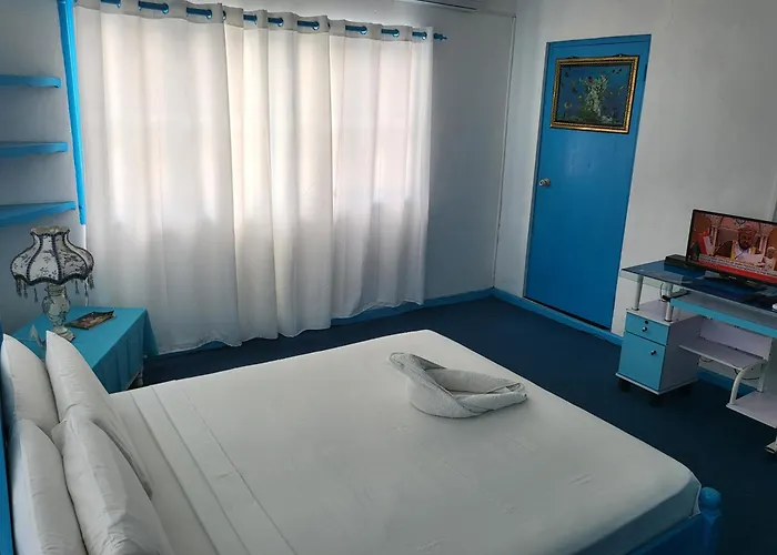 Guest house Le Chateau Bleu Anse aux Pins