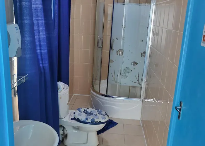 Le Chateau Bleu Anse aux Pins