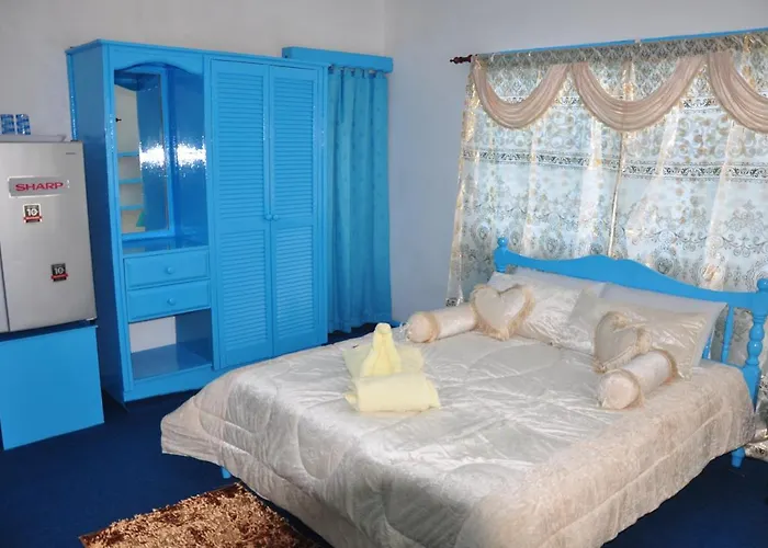 Le Chateau Bleu